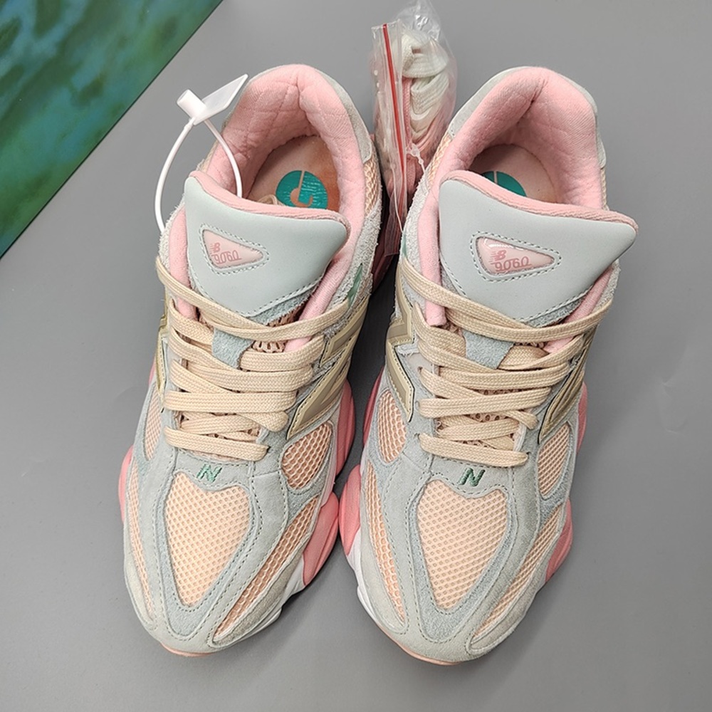 New Balance 9060 Sneakers - Picture 2 of 7